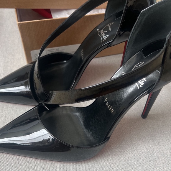New Louboutin Astrid 100 mm patent pump - Picture 2 of 8